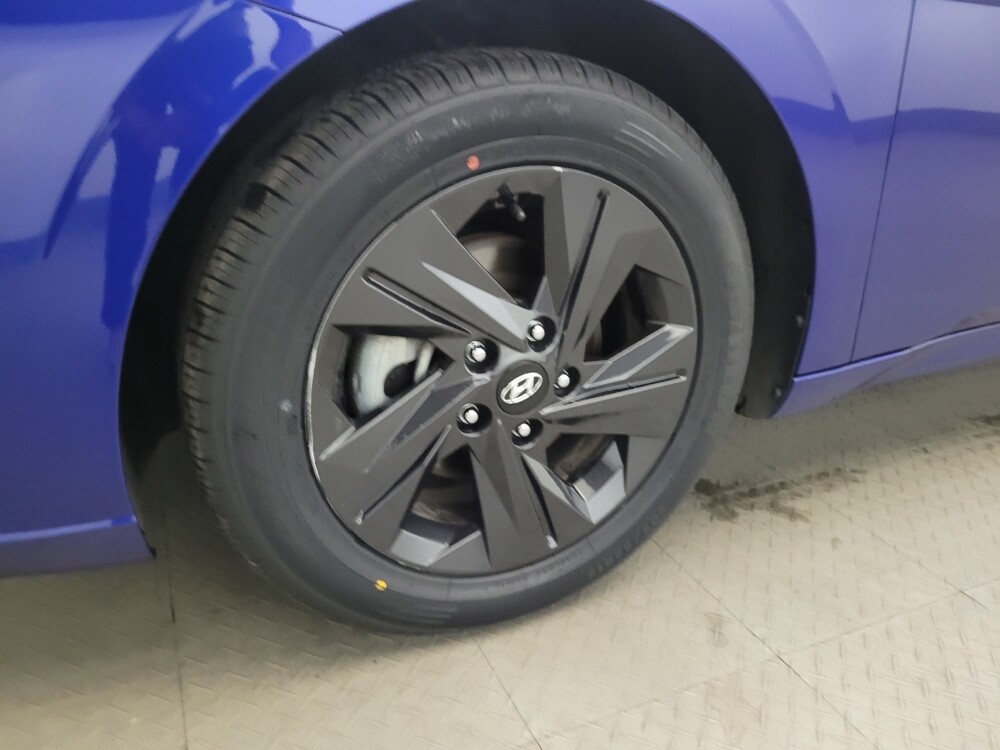 2023 Hyundai Elantra in Pittsburgh, PA 15236 - 18144705 31