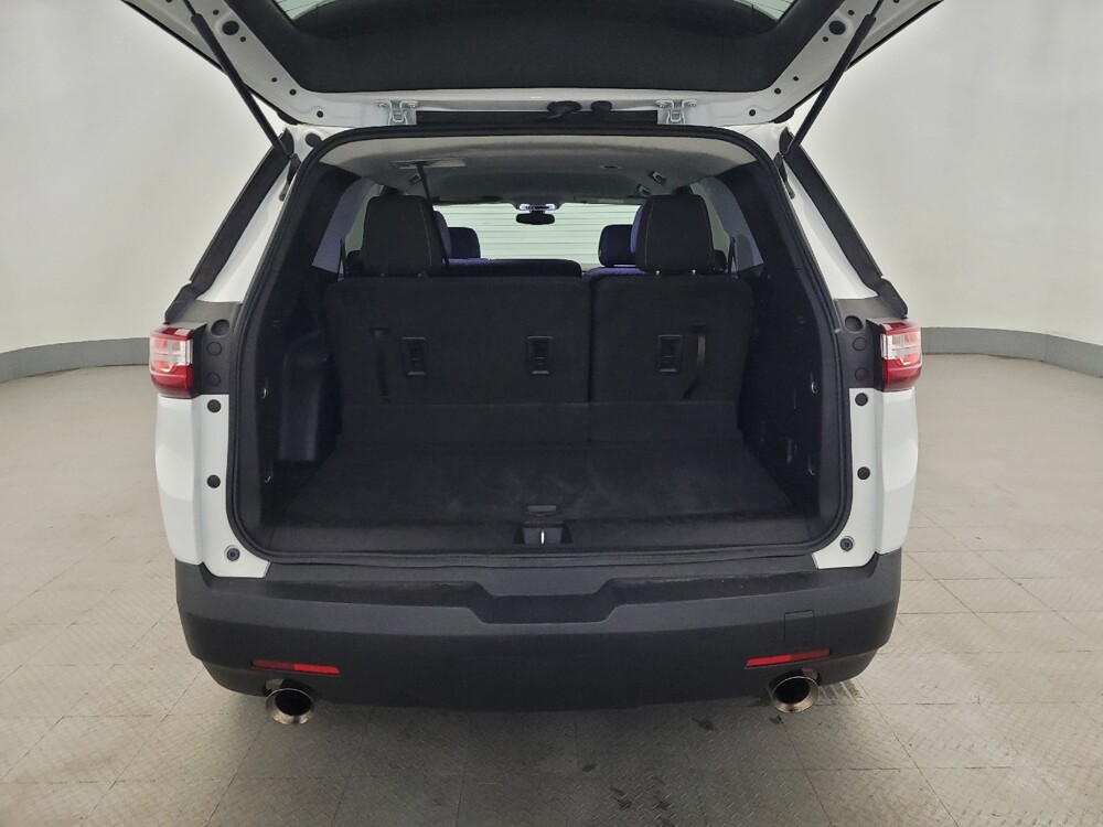 2019 Chevrolet Traverse in Pittsburgh, PA 15236 - 18144706 29