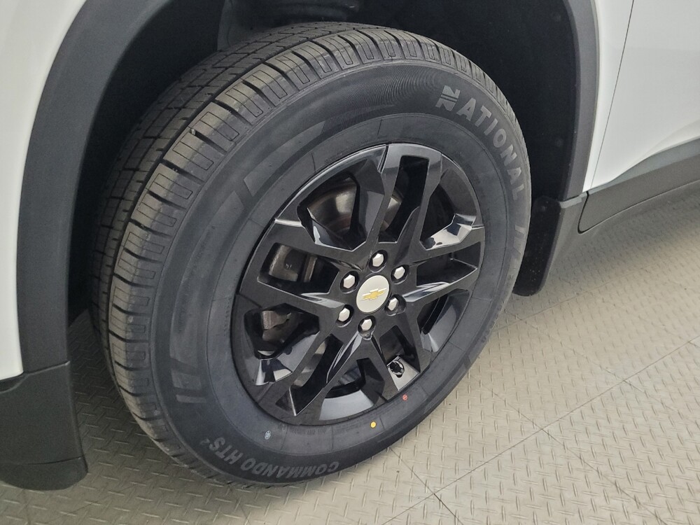 2019 Chevrolet Traverse in Pittsburgh, PA 15236 - 18144706 31