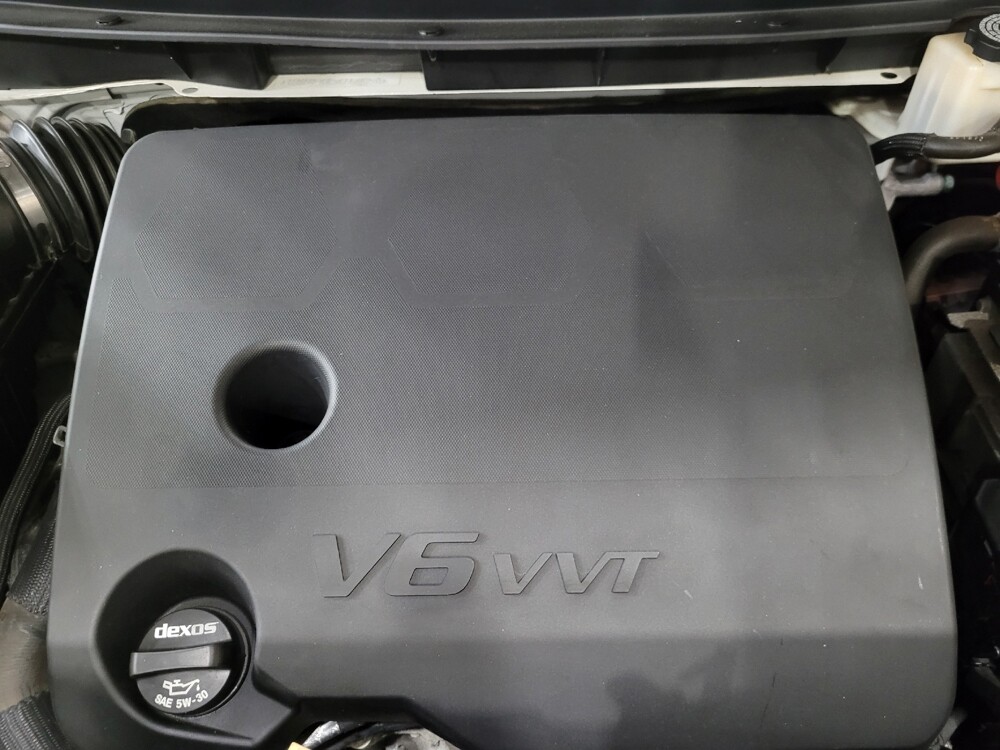 2019 Chevrolet Traverse in Pittsburgh, PA 15236 - 18144706 30