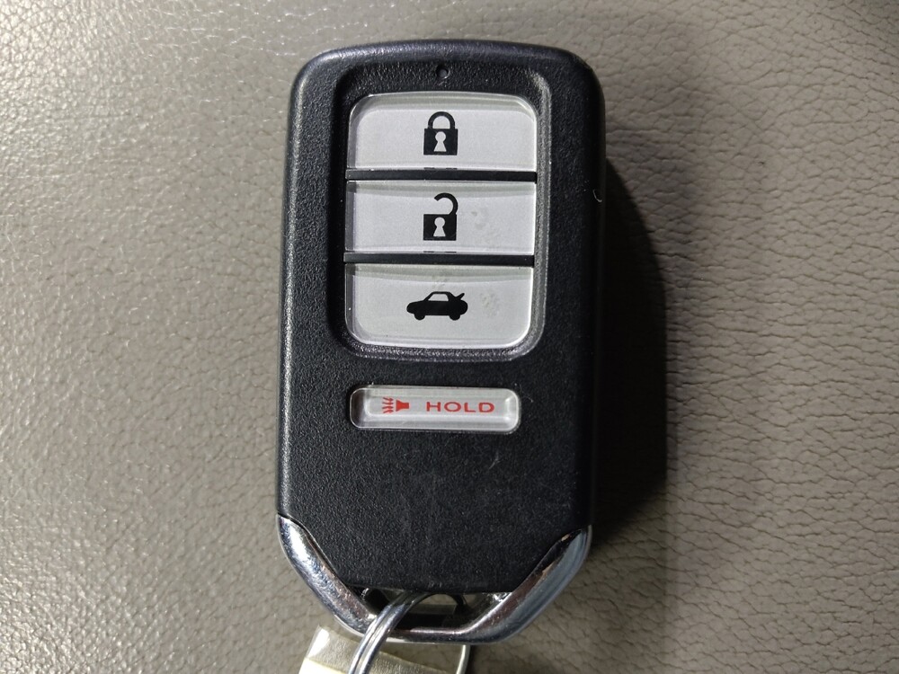 2018 Honda Accord in Oklahoma City, OK 73139 - 18144714 32