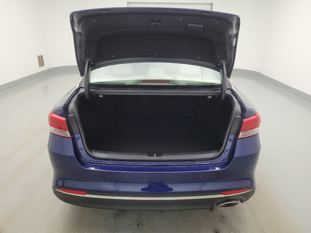 2018 Kia Optima in Lexington, KY 40509 - 18144716 29