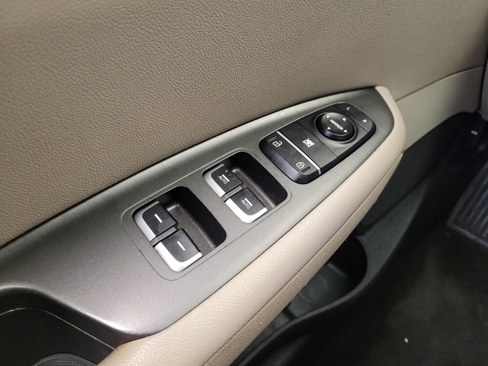 2018 Kia Optima in Lexington, KY 40509 - 18144716 27