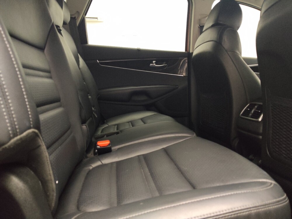 2018 Kia Sorento in Oklahoma City, OK 73139 - 18144717 19