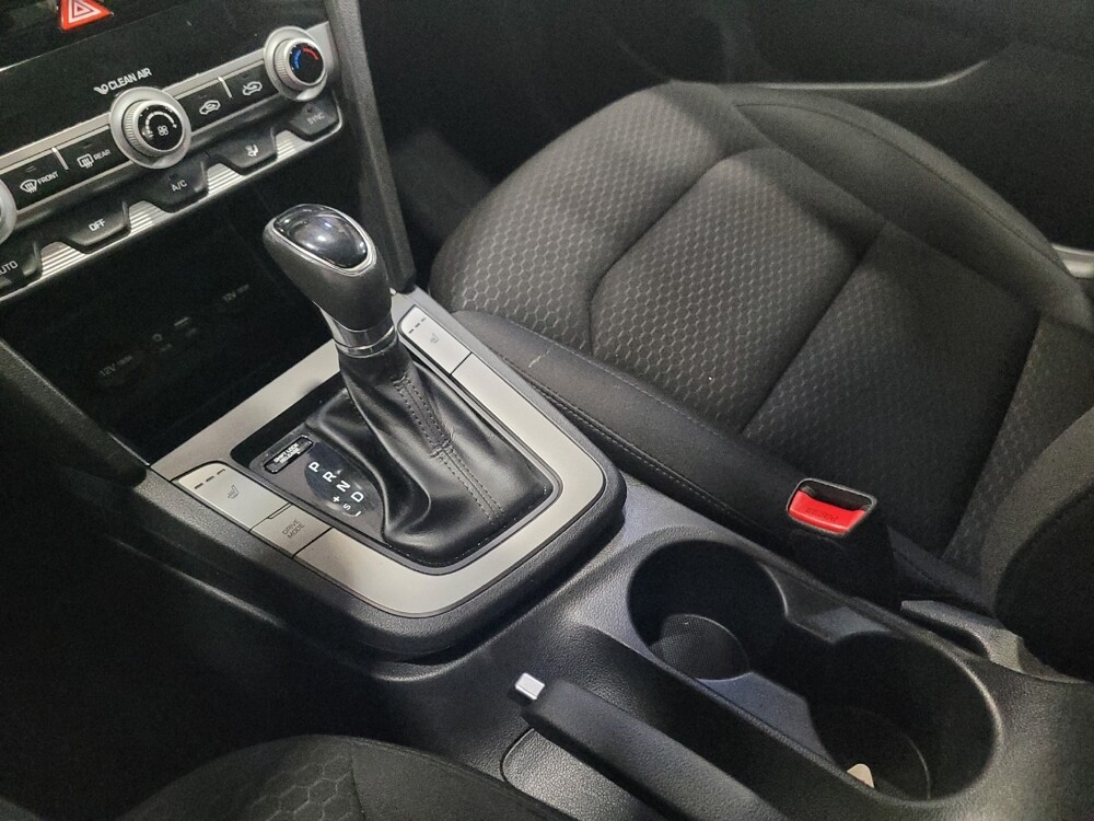 2019 Hyundai Elantra in Woodbridge, VA 22191 - 18144719 26