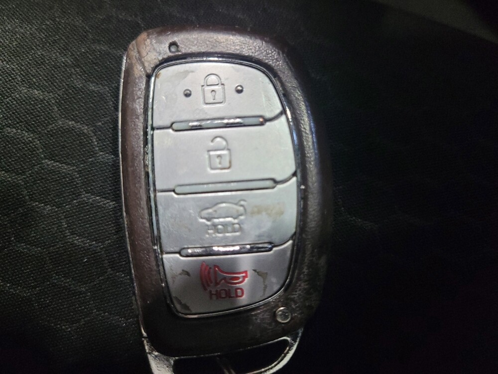2019 Hyundai Elantra in Woodbridge, VA 22191 - 18144719 32