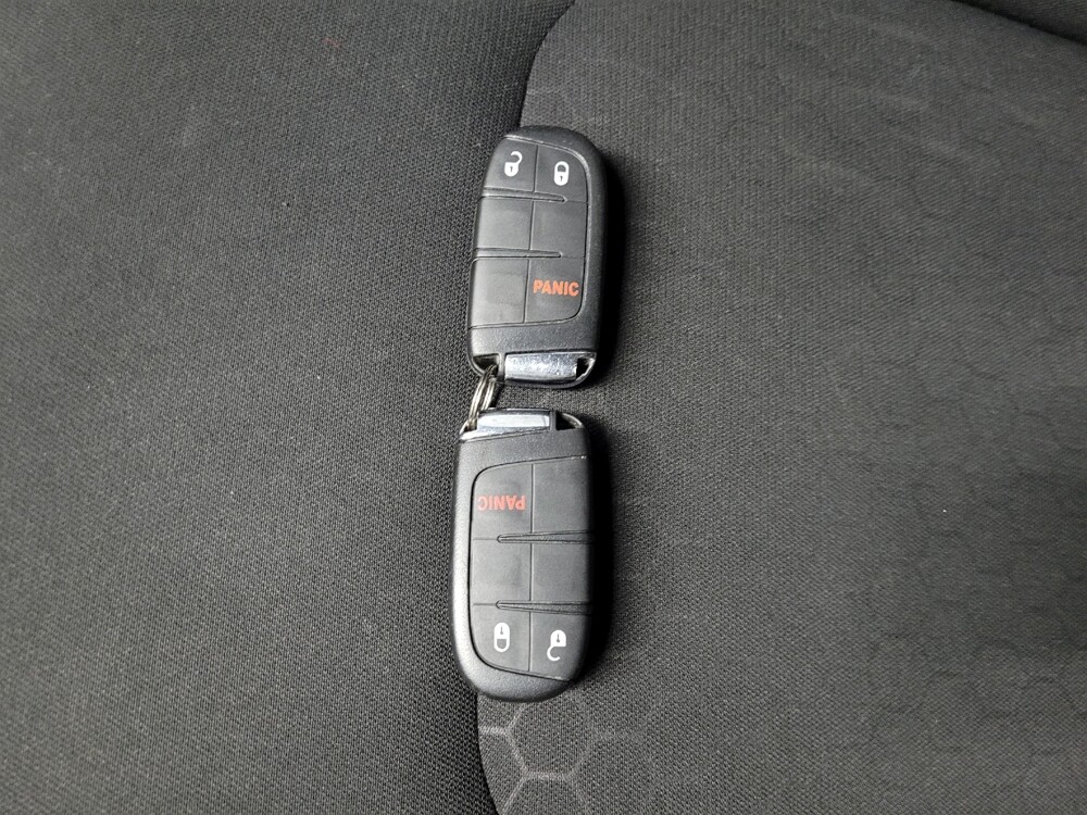 2019 Jeep Compass in Plymouth Meeting, PA 19462 - 18144724 32