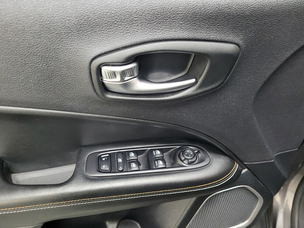 2019 Jeep Compass in Plymouth Meeting, PA 19462 - 18144724 27