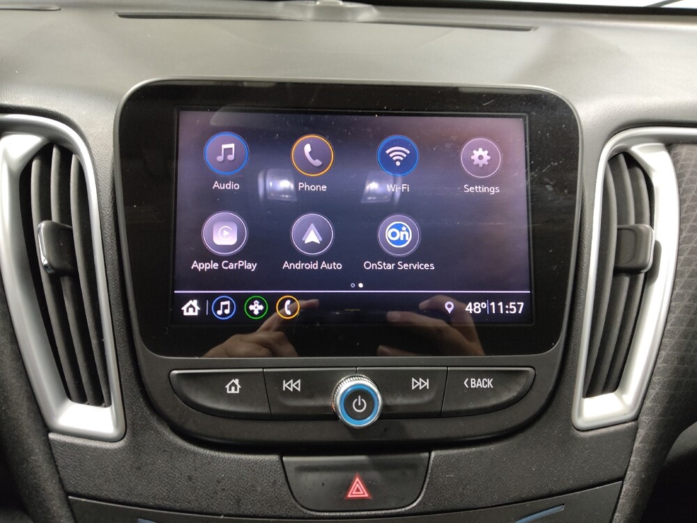 2019 Chevrolet Malibu in Columbus, OH 43231 - 18144739 25