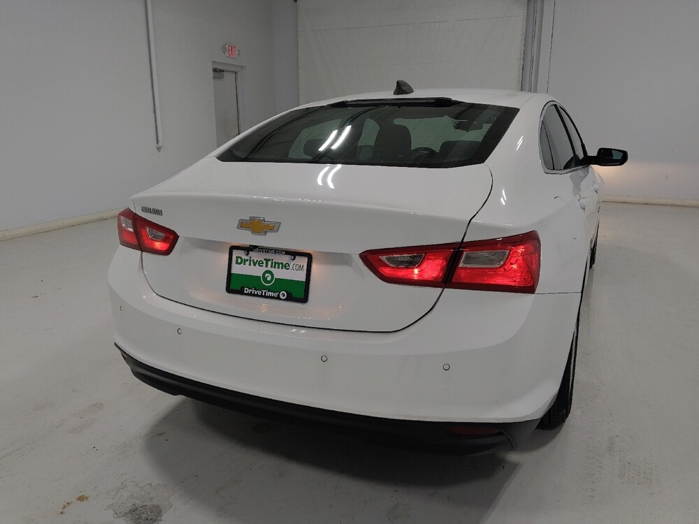 2019 Chevrolet Malibu in Columbus, OH 43231 - 18144739 7