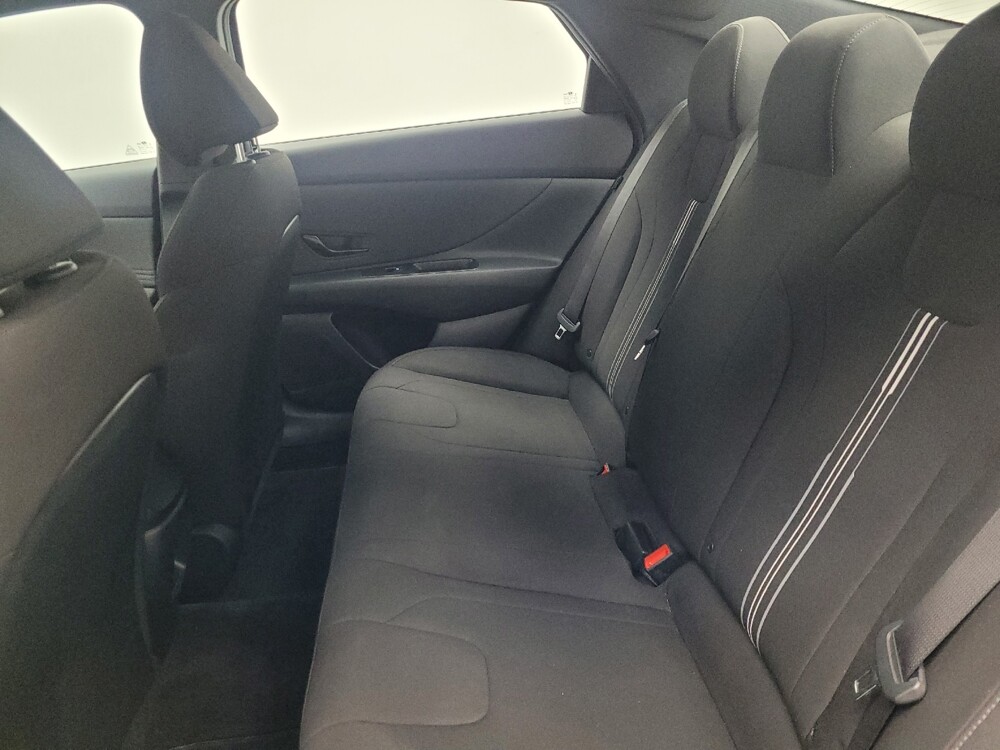 2025 Hyundai Elantra in Memphis, TN 38128 - 18144740 18