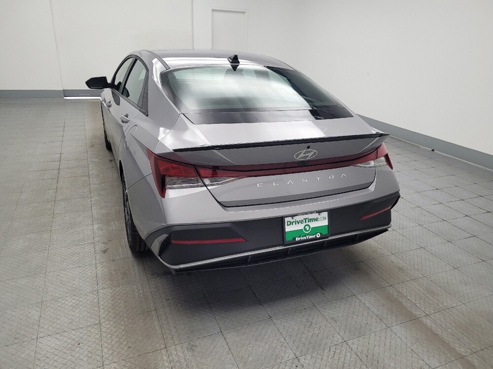 2025 Hyundai Elantra in Memphis, TN 38128 - 18144740 6