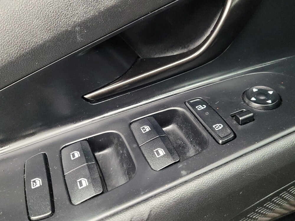 2025 Hyundai Elantra in Memphis, TN 38128 - 18144740 27