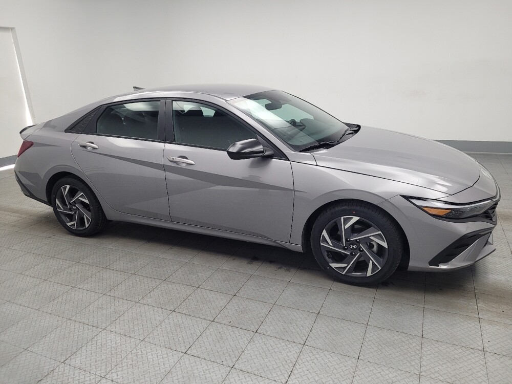 2025 Hyundai Elantra in Memphis, TN 38128 - 18144740 11