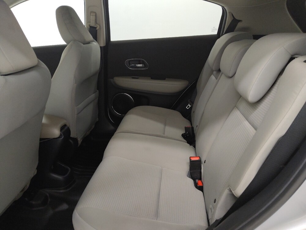 2019 Honda HR-V in Wichita, KS 67207 - 18144750 18