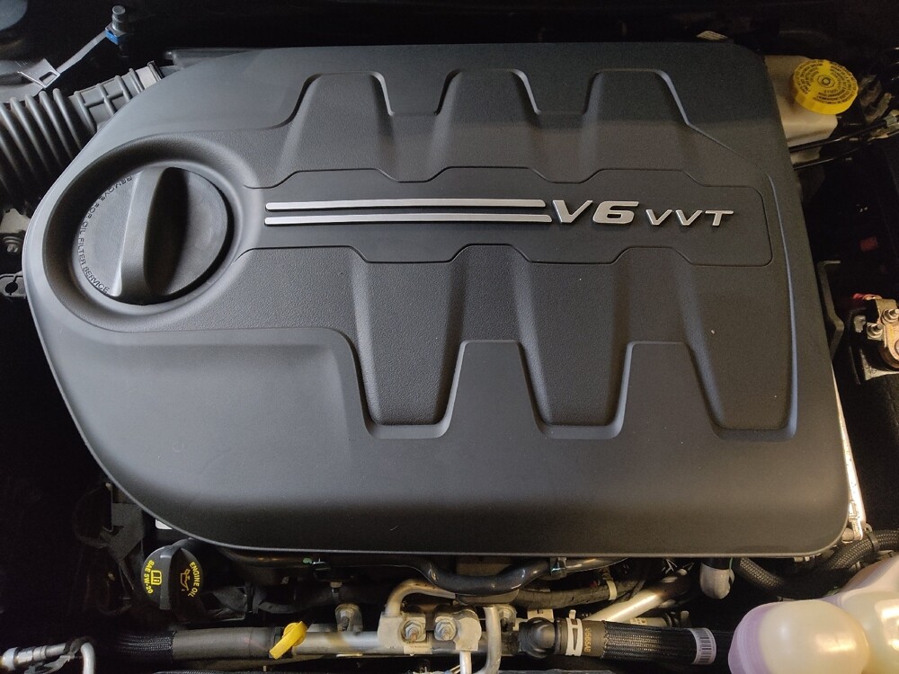 2019 Jeep Cherokee in West Palm Beach, FL 33409 - 18144751 30