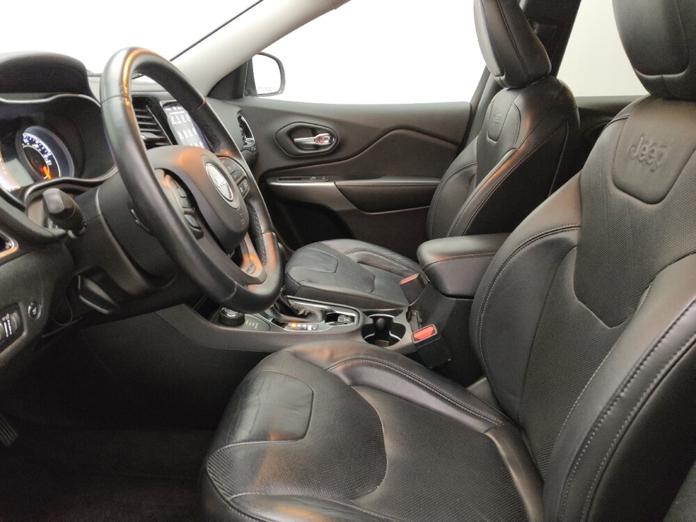 2019 Jeep Cherokee in West Palm Beach, FL 33409 - 18144751 17