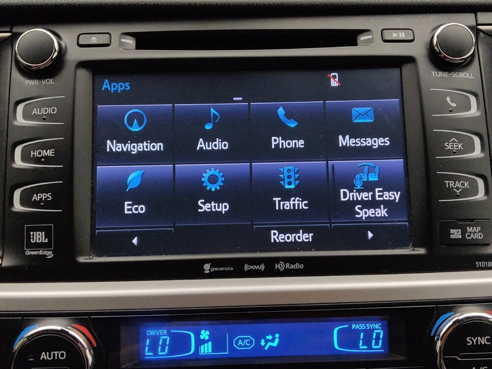 2018 Toyota Highlander in Lakewood, CO 80215 - 18144755 25