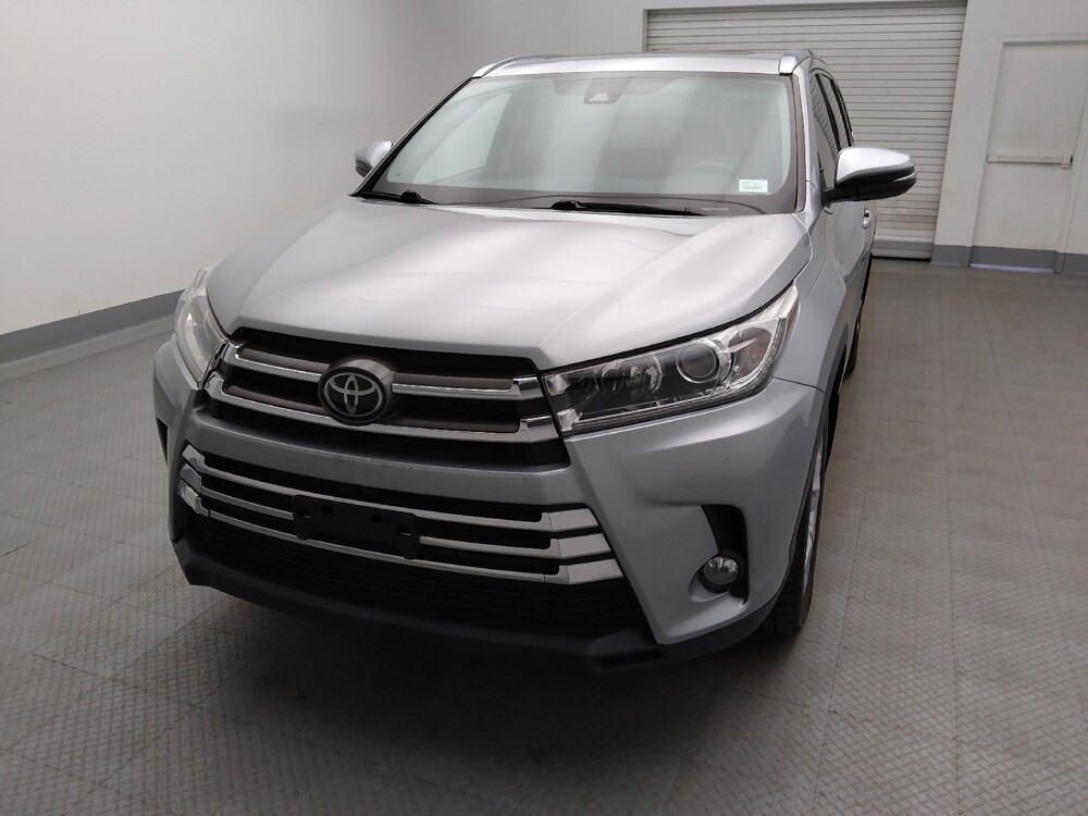 2018 Toyota Highlander in Lakewood, CO 80215 - 18144755 15