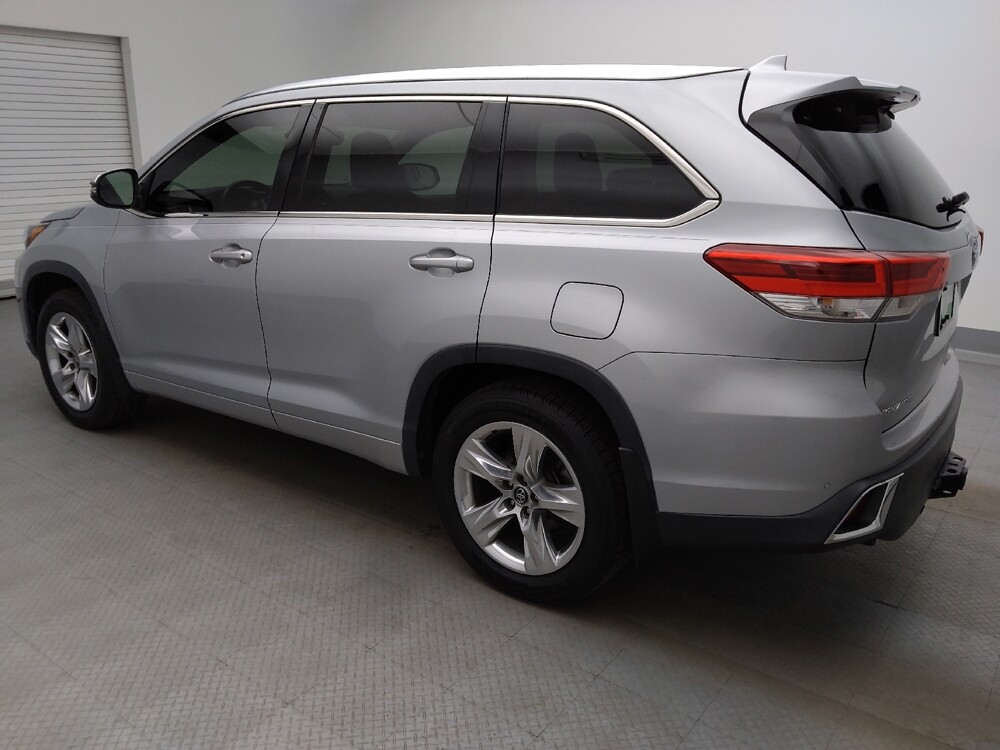 2018 Toyota Highlander in Lakewood, CO 80215 - 18144755 3