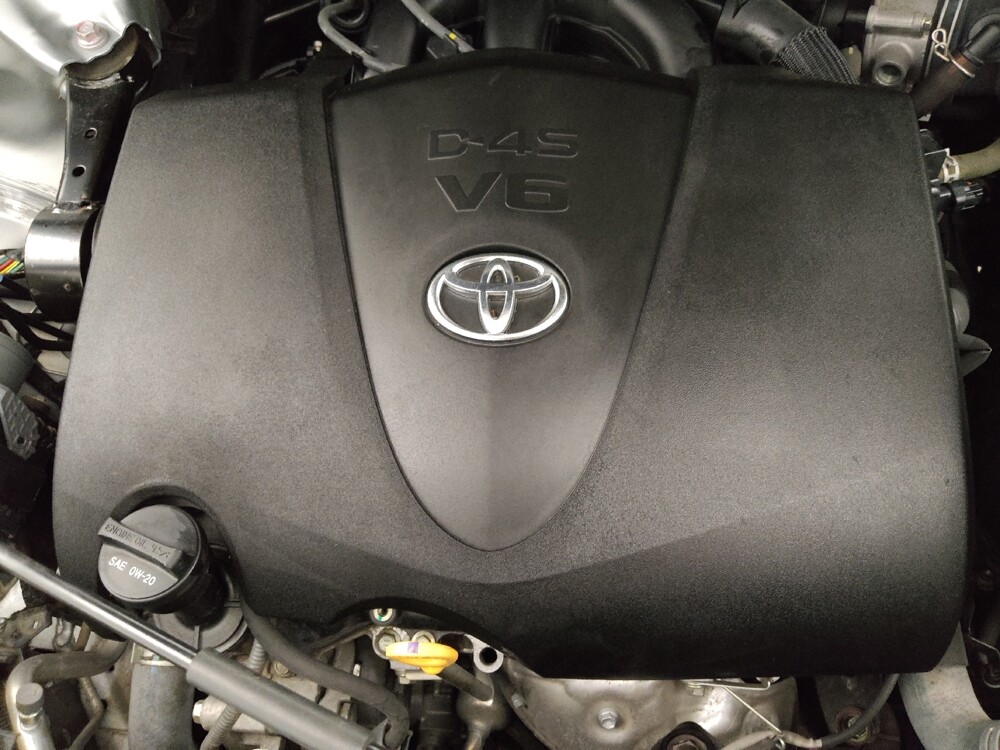 2018 Toyota Highlander in Lakewood, CO 80215 - 18144755 30
