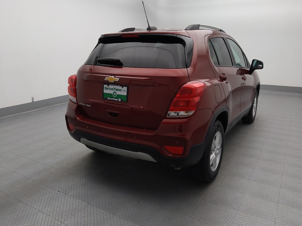 2022 Chevrolet Trax in Gladstone, MO 64118 - 18144759 7