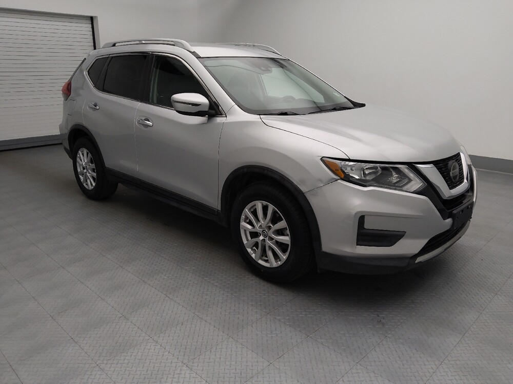 2020 Nissan Rogue in Gladstone, MO 64118 - 18144765 11