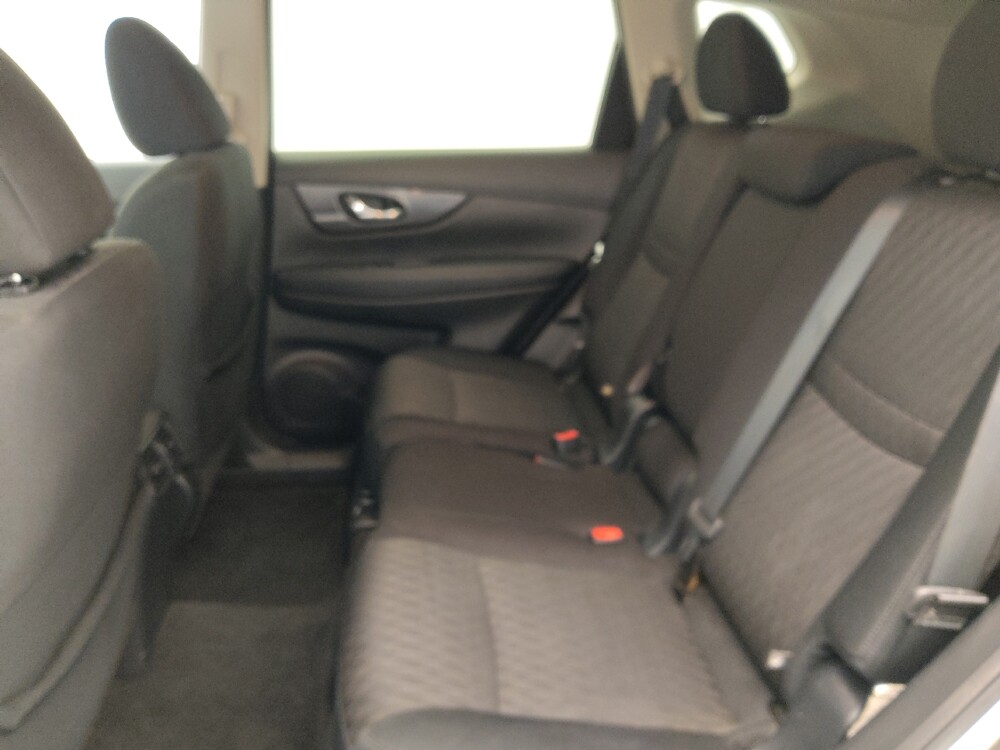 2020 Nissan Rogue in Gladstone, MO 64118 - 18144765 18