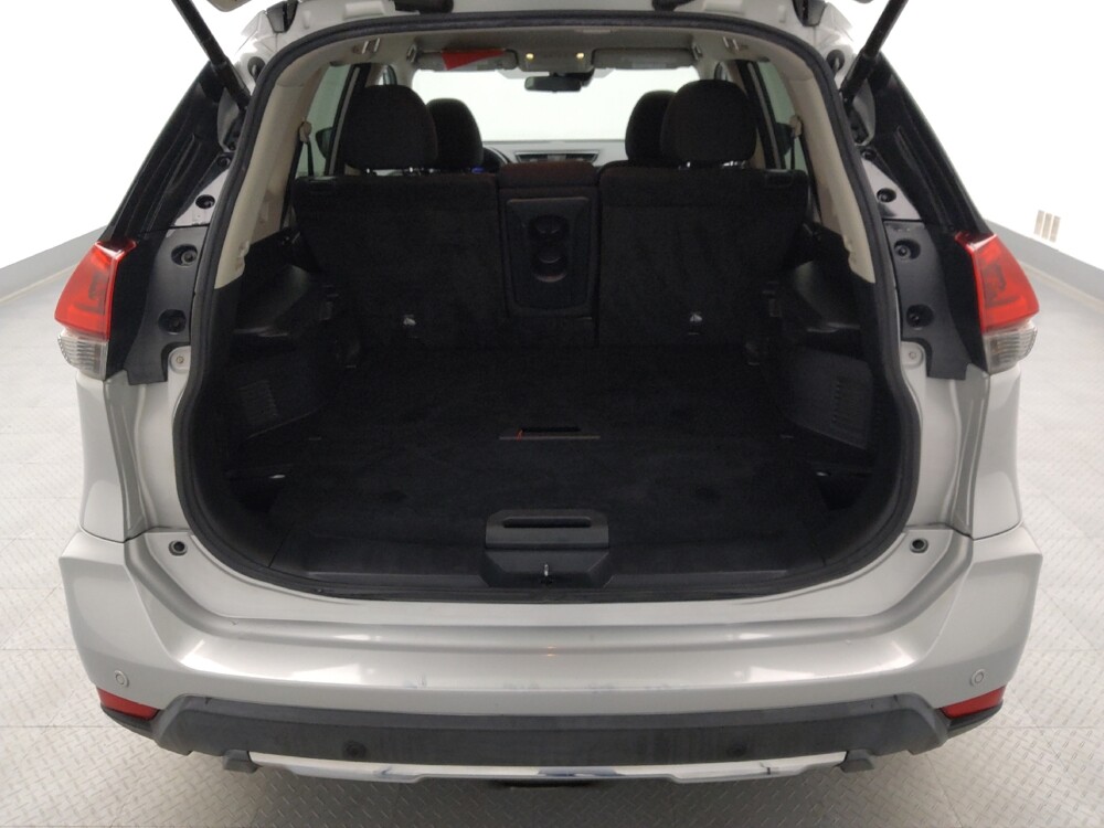 2020 Nissan Rogue in Gladstone, MO 64118 - 18144765 29