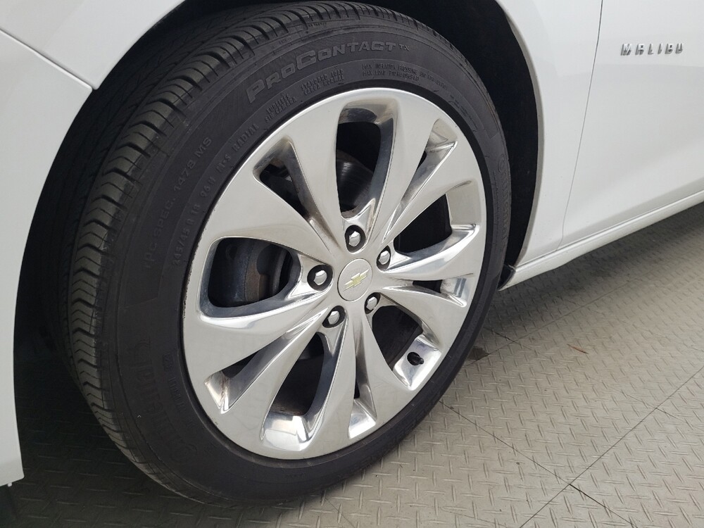 2018 Chevrolet Malibu in Chesapeake, VA 23320 - 18144771 31