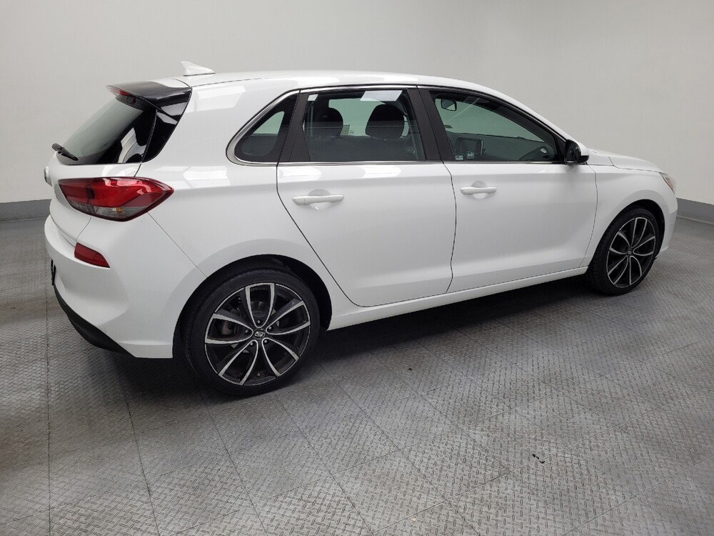 2019 Hyundai Elantra in Las Vegas, NV 89104 - 18144773 10