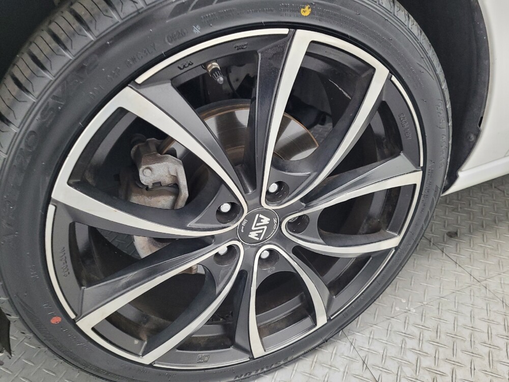 2019 Hyundai Elantra in Las Vegas, NV 89104 - 18144773 31