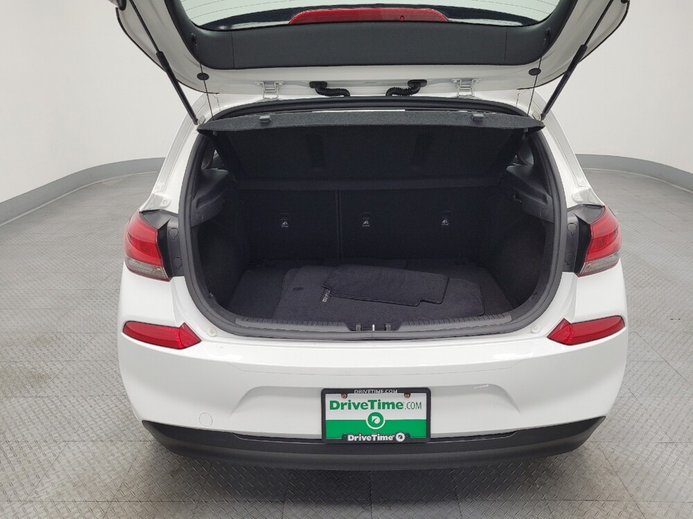 2019 Hyundai Elantra in Las Vegas, NV 89104 - 18144773 29