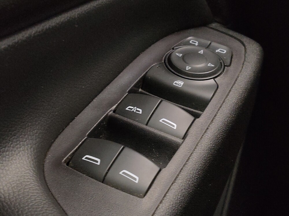 2020 Chevrolet Equinox in Wichita, KS 67207 - 18144787 27