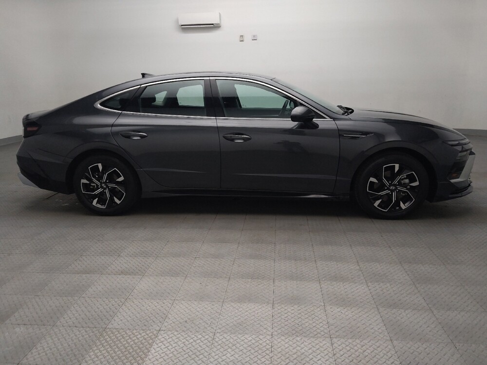 2024 Hyundai Sonata in Arlington, TX 76011 - 18144796 11