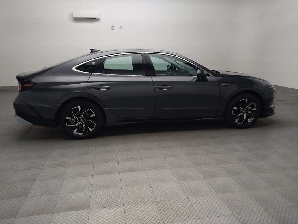 2024 Hyundai Sonata in Arlington, TX 76011 - 18144796 10