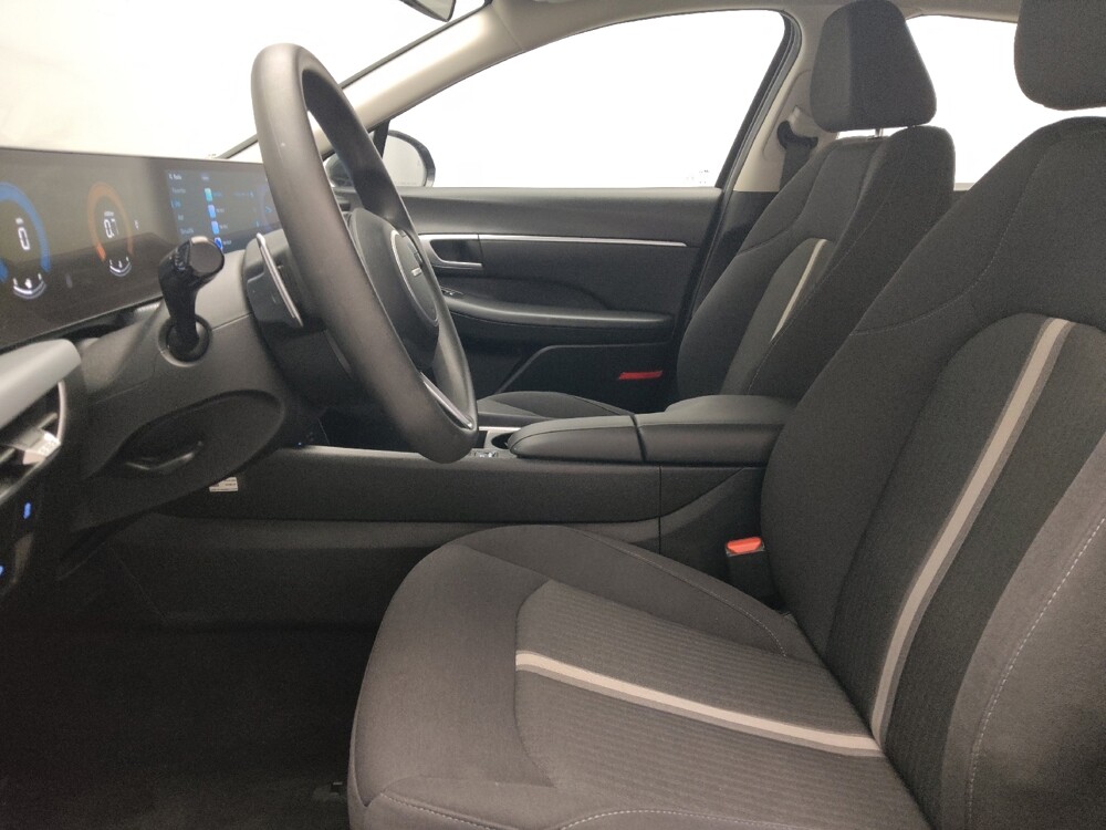 2024 Hyundai Sonata in Arlington, TX 76011 - 18144796 17