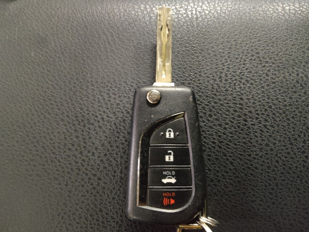 2020 Toyota Camry in Marietta, GA 30062 - 18144801 32