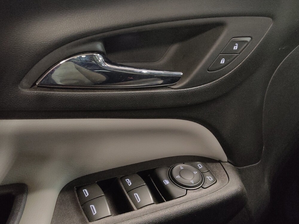 2020 Chevrolet Equinox in Tyler, TX 75701 - 18144806 27