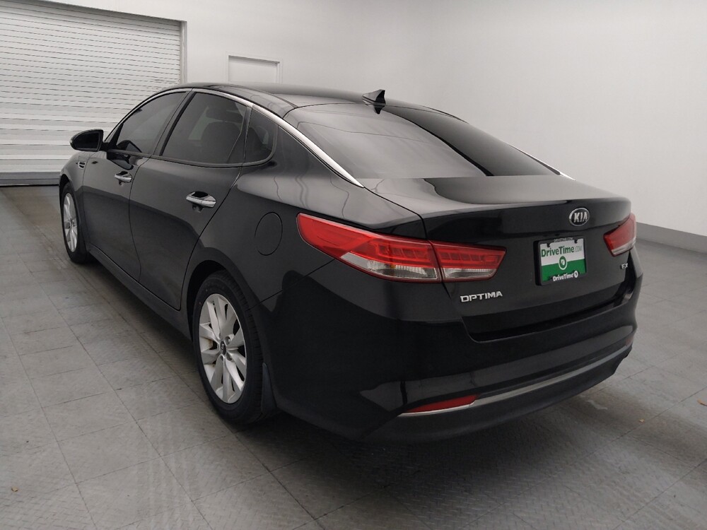 2018 Kia Optima in Gainesville, FL 32609 - 18144807 5