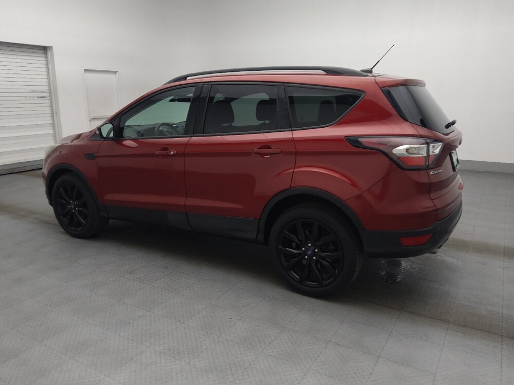 2017 Ford Escape in Gainesville, FL 32609 - 18144815 3
