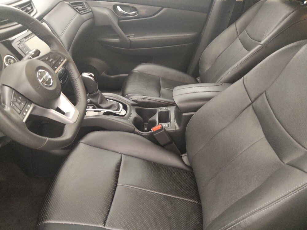 2018 Nissan Rogue in Clearwater, FL 33764 - 18144823 17