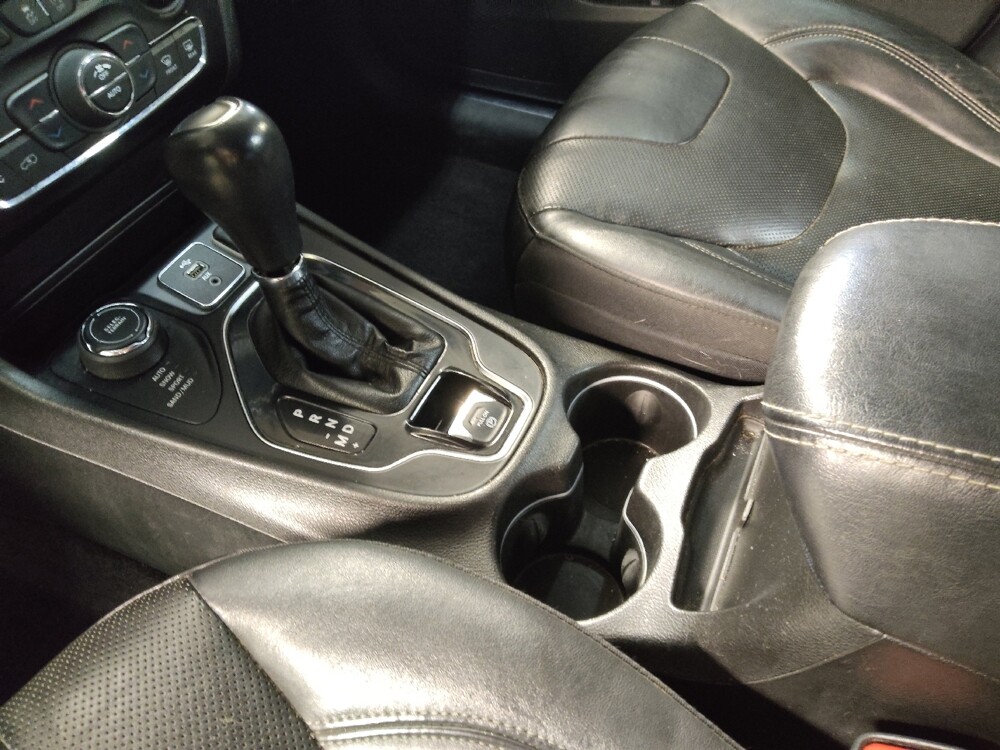 2019 Jeep Cherokee in Greenville, NC 27834 - 18144824 26