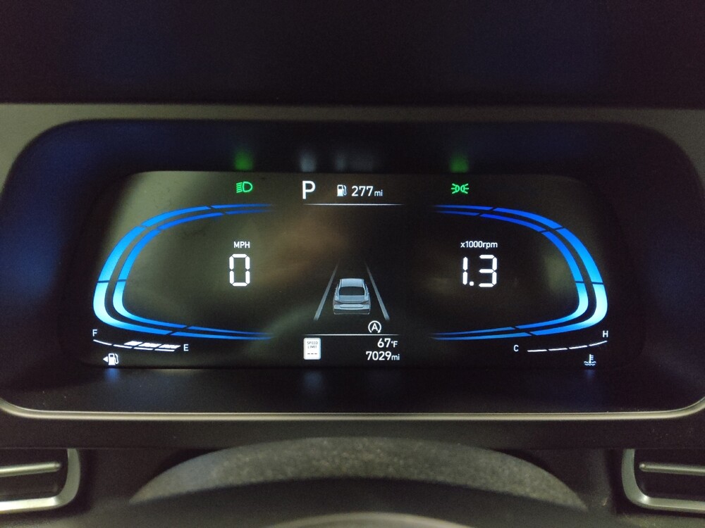 2024 Hyundai Elantra in Columbus, OH 43228 - 18144830 23
