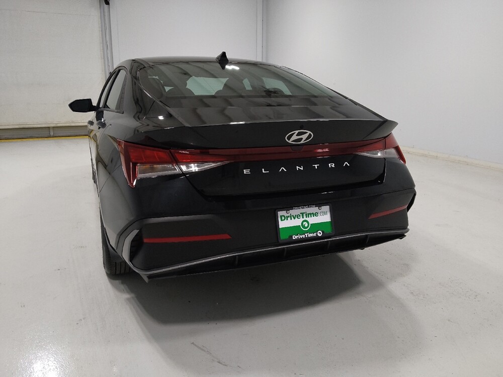 2024 Hyundai Elantra in Columbus, OH 43228 - 18144830 6