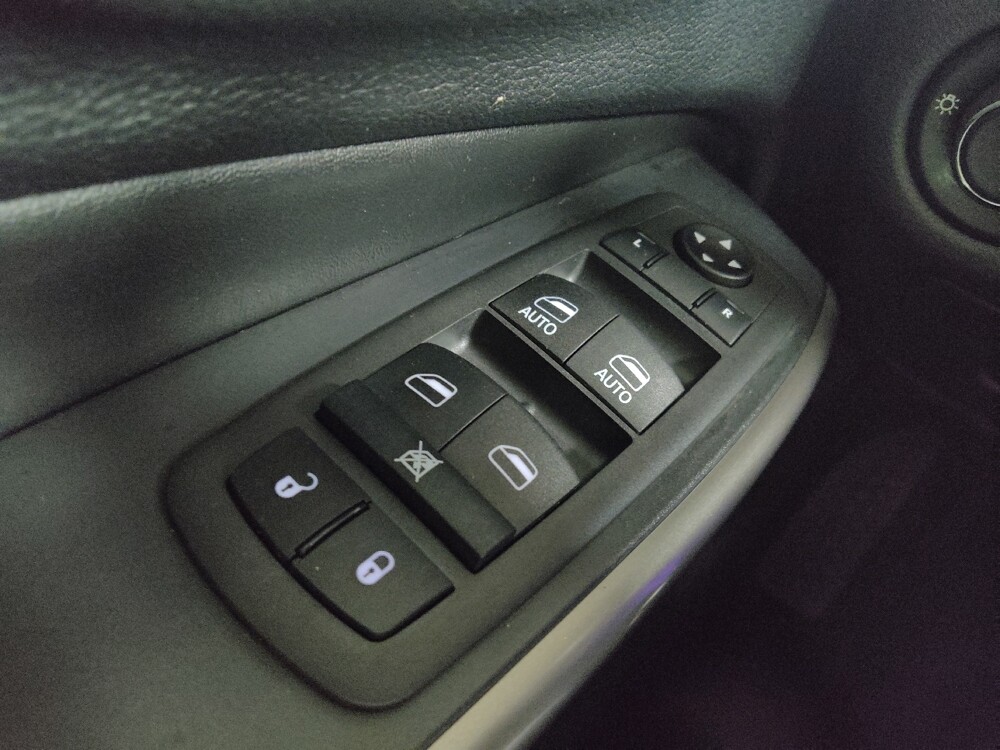 2020 Jeep Cherokee in Marietta, GA 30062 - 18144833 27
