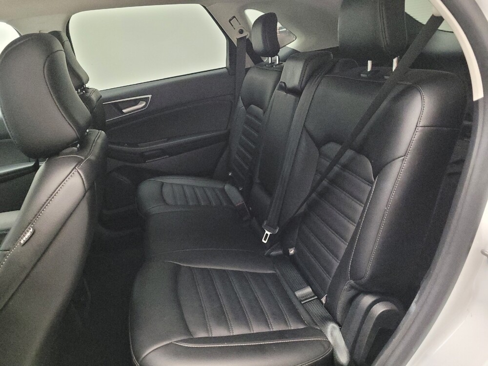 2021 Ford Edge in Downey, CA 90241 - 18144836 18