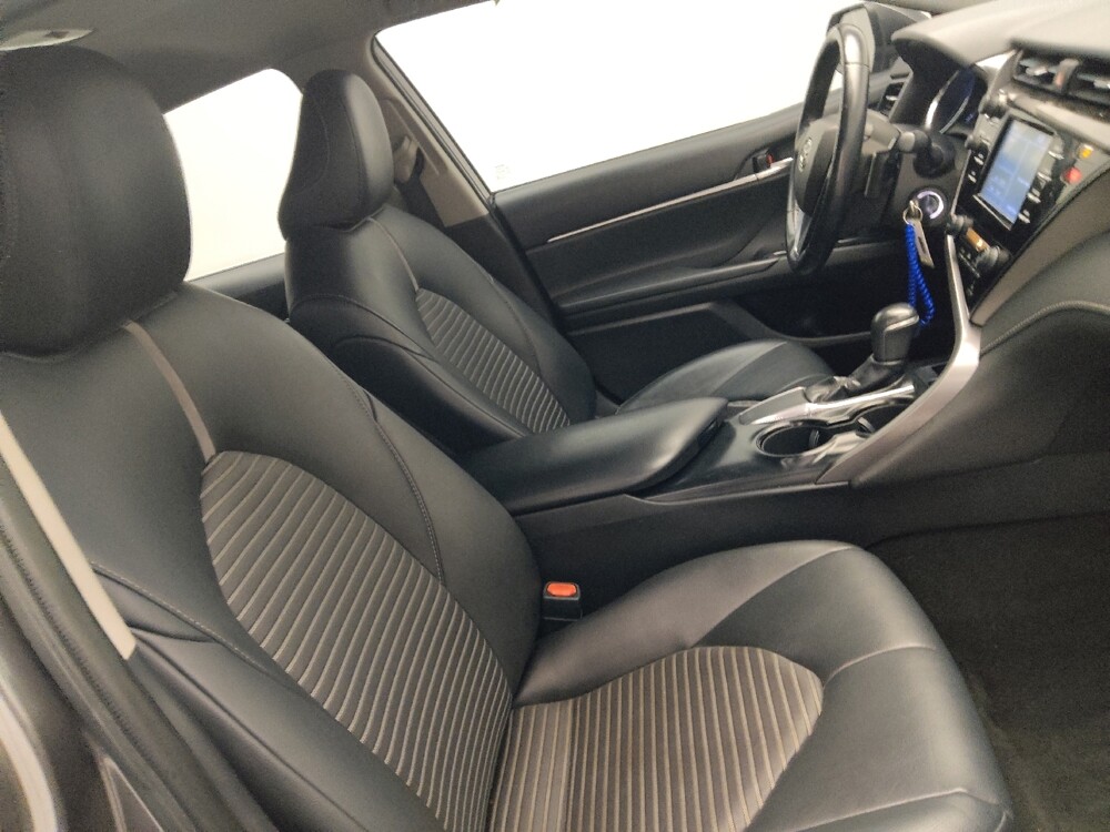 2019 Toyota Camry in Conyers, GA 30094 - 18144838 21