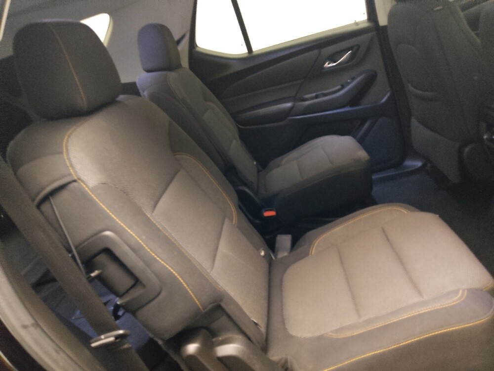 2021 Chevrolet Traverse in Union City, GA 30291 - 18144839 19