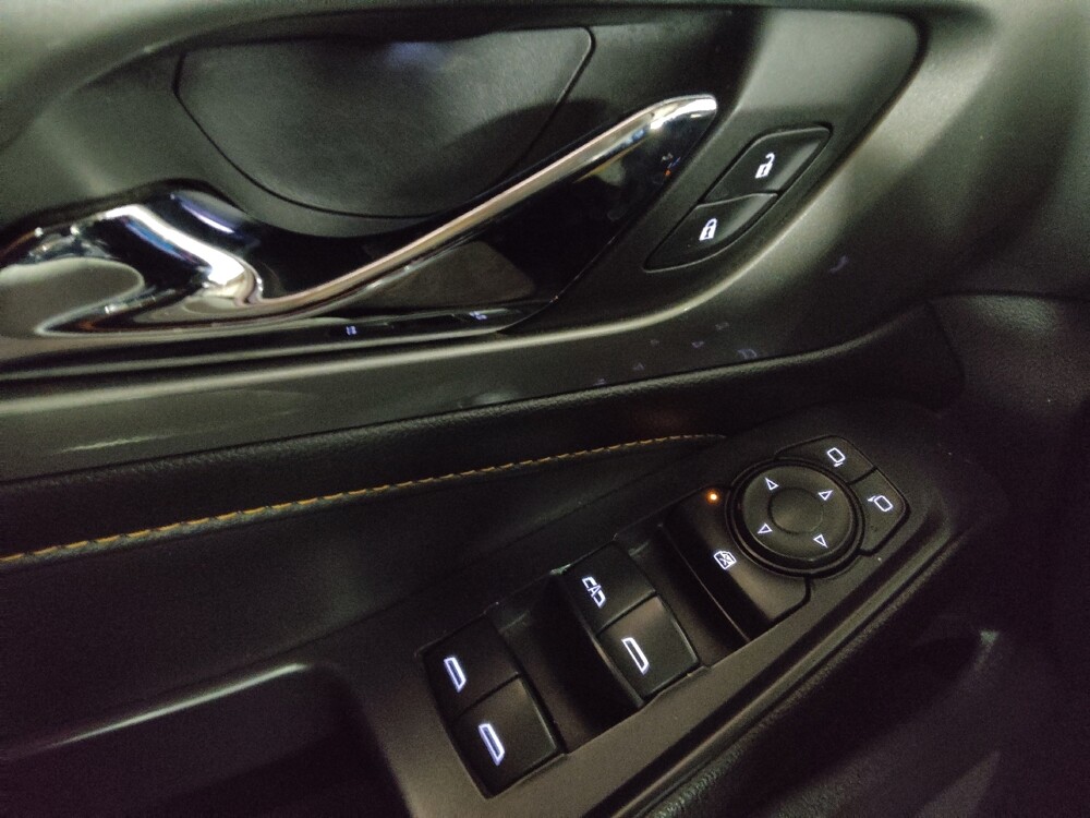 2021 Chevrolet Traverse in Union City, GA 30291 - 18144839 27